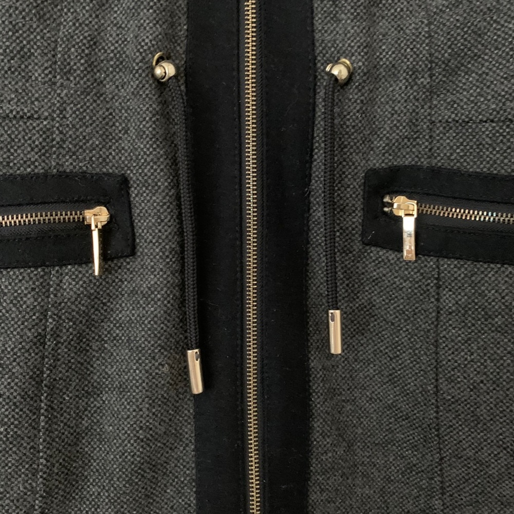 Laundry Coat - image 4